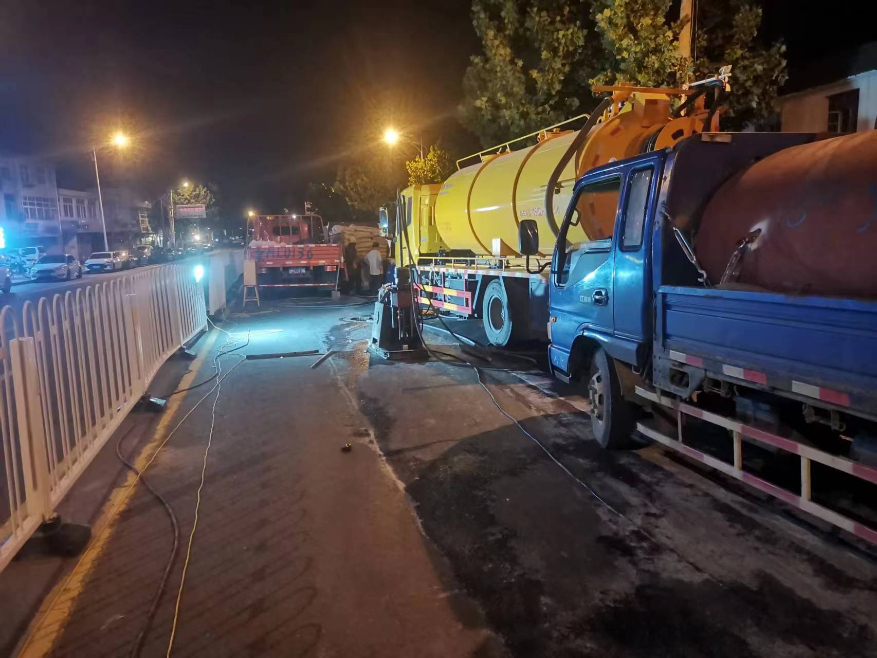 东风路面压密注浆